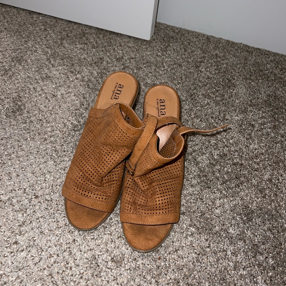 A.N.A Women's Tan Camel Open Toe Wedge
